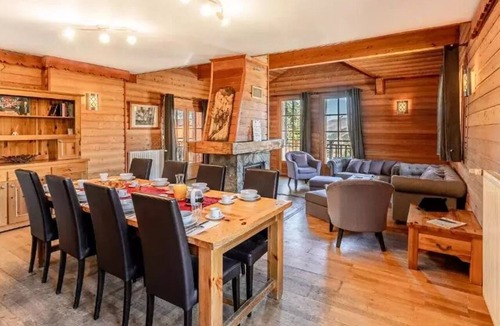 Bergers Ski Chalet | The Altiport Chalets - 7 Room Chalet 12 People