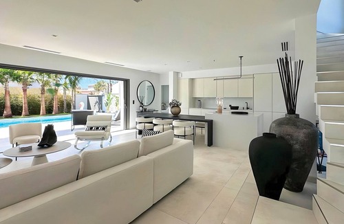 Le Grau-dʼAgde House | THE BEACH HOUSE