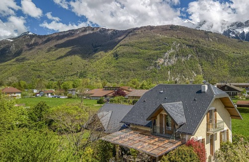 Doussard Villa | The Garden at the End of the Lake – Doussard