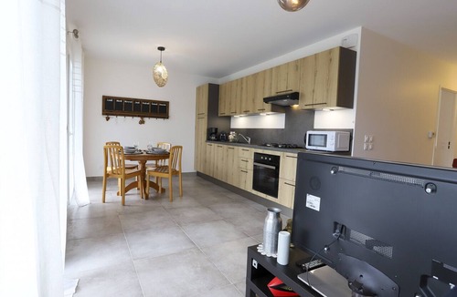 Cessenaz Apartment | The Garden of Boubioz