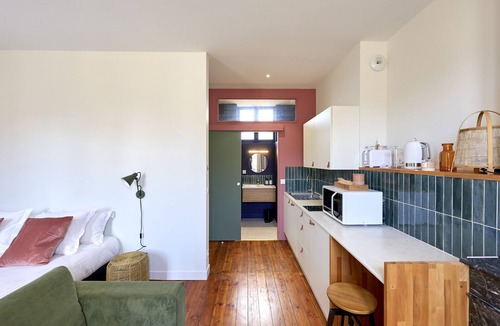 Capucins - Victoire Apartment | The Green Nest, Studio at Victoire Square