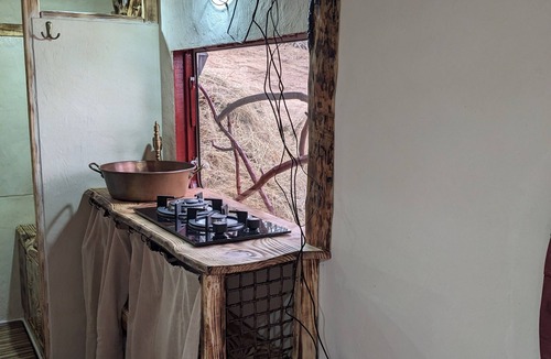 Lafarre House | The Hobbit House in the Heart of the Forest