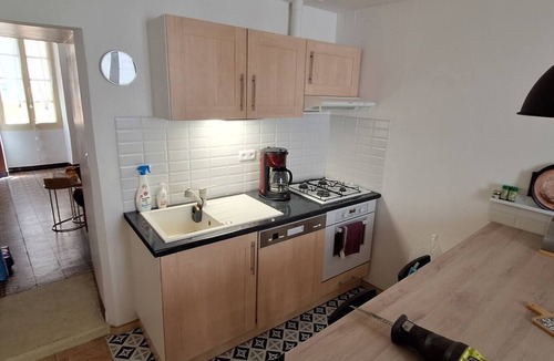 Herepian House | The Horseshoe House