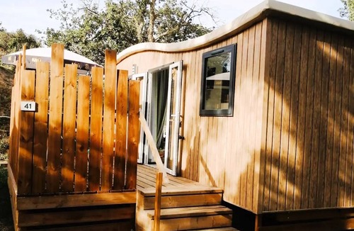 Le Boulou Ski Chalet | The OLA Hiking Trip for 4 People