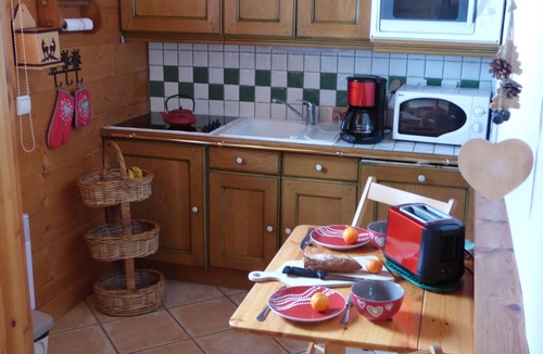 Pralognan-la-Vanoise Apartment | The Sonnailles Dome, well-being at the foot of the slopes, 2 'Clés Vacances'