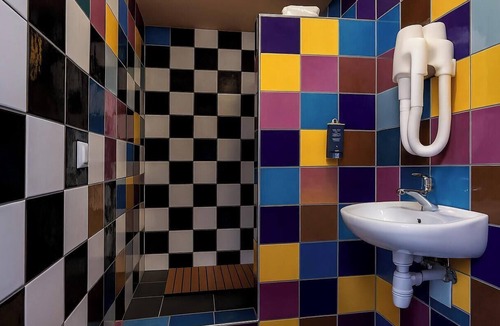 Quartier du Faubourg-Montmartre Hotel | The Walled off Hotel Paris