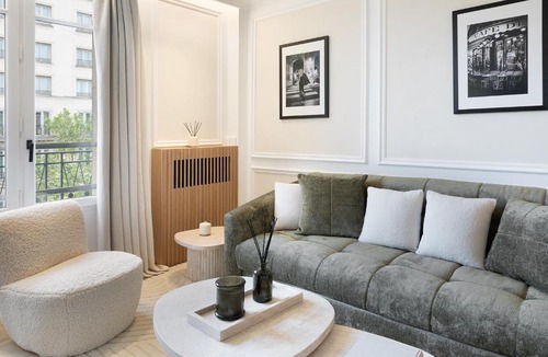 L'Europe Apartment | TheLander - Serviced Apartments in Champs Elysées