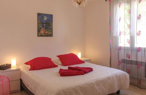 Aubenas House | This delightful vacation home welcomes you in Aubenas in the southern part of the Ardèche and is ide