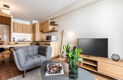 Cognet Apartment | THUJA - Modern Apartment in Luxury Residence