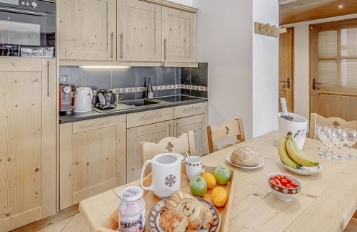 Les Almes Apartment | Tignes - Premium Apartment 6 ppl, balcony, parking included