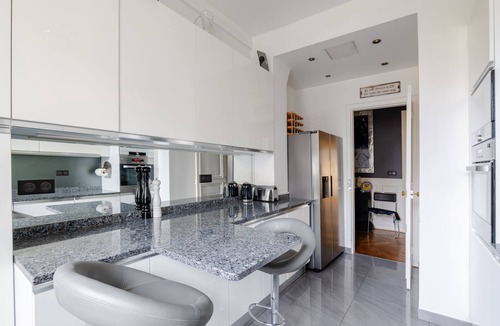 L'Europe Apartment | Timeless Majesty, by Veeve