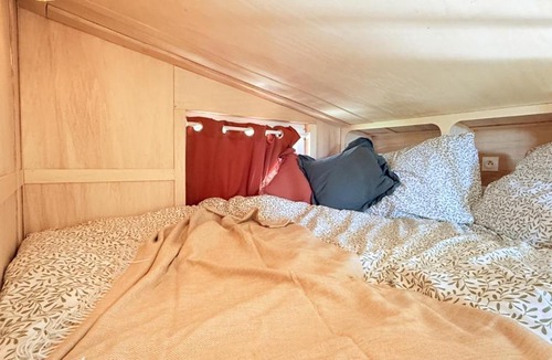 Montrieux-en-Sologne Cabin | Tiny