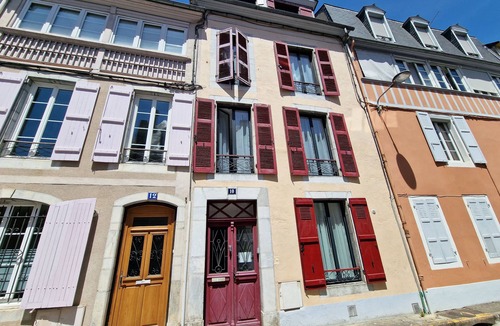 Bagneres-de-Bigorre Apartment | To complete