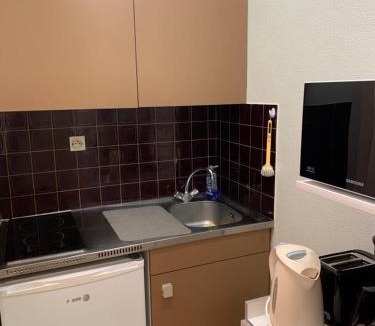 Dax Apartment | Très jolie studio à louer avec sa belle terrasse de 4m2 idéalement situé dans un hôtel thermale