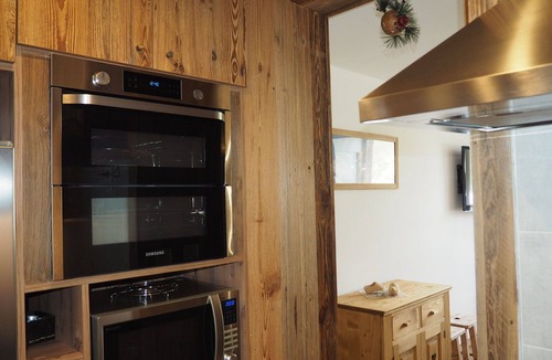 Les Allues Apartment | travelski home select - Résidence les Lauzes