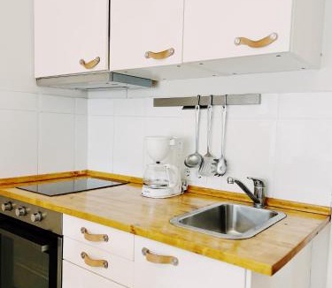Pineda de Mar Apartment | Tropical Apartaments Euroviajeros