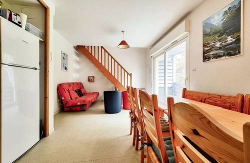 Bareges Apartment | Two-bedroom apartment with Wi-Fi in downtown Barèges, with a view of the mountains