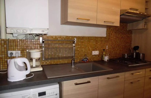 La Jetee Apartment | Two-room apartment with ocean views in Port-Neuf