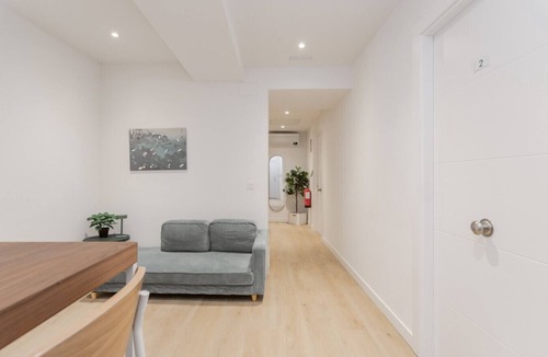 Old Town Apartment | Txapitela Rooms - Perfect for 3