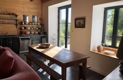 Oradour House | Typical Cantal house in pretty village at 1000m altitude! Comfort/cosy