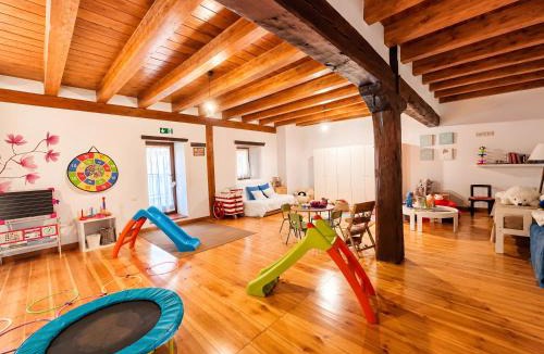Larraun Villa | Uitzenea Casa familiar con jardín