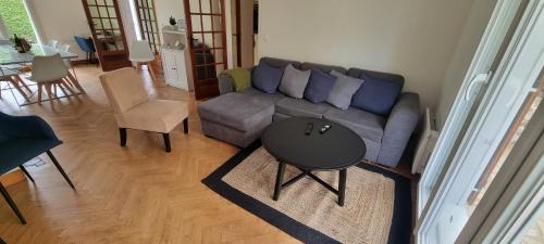 Villepinte Villa | Un Havre de Paix