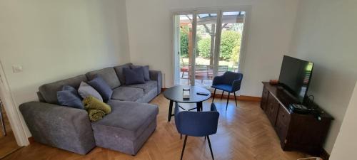 Villepinte Villa | Un Havre de Paix