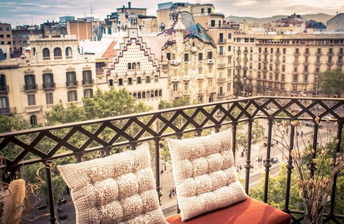 Eixample Apartment | UNIQUE Paseo de Gracia CASA BATLLÓ Barcelona Center