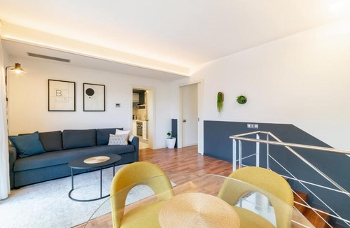 Eixample Apartment | Unique Rentals - Placa Catalunya Central Apartments