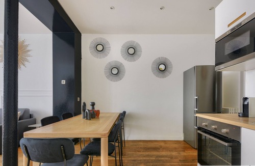Vivienne Apartment | Urban Flat 34 - Beautiful 3 Bedroom Paris Louvre