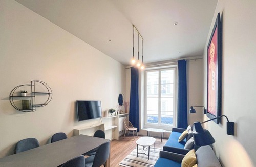 Strasbourg -Saint-Denis Apartment | Urban Flat 94 - Sublime 4BDR Flat Coco Chanel