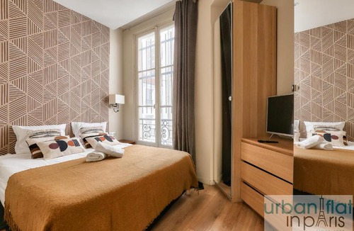 Strasbourg -Saint-Denis Apartment | UrbanFlat 61 - 3 Bedrooms Apartment Center of Paris