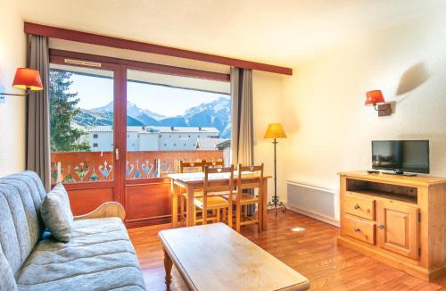 Mont-de-Lans Apartment | Vacancéole - Résidence L'Edelweiss