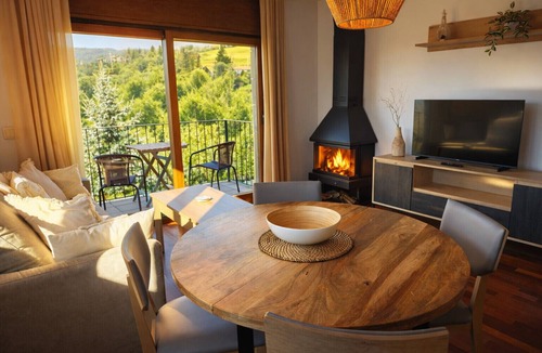 Mollo Apartment | Vall de Muntanyes - Costabona