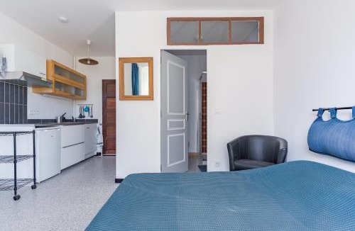 Charleval Apartment | Vaste studio de 22 m centre -n1