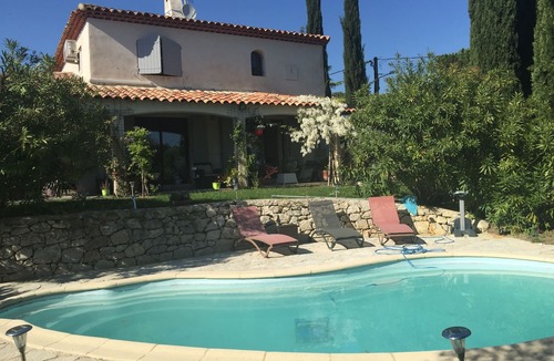 Eguilles House | Very beautiful Provencal house with air conditioning