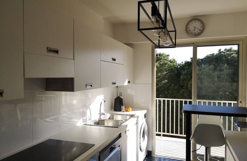 Roquebrune-Cap-Martin Apartment | Very large two-room apartment with beautiful sea and mountain views