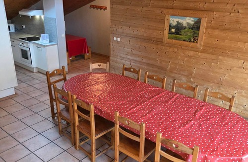 Bourg-Saint-Maurice Apartment | Very large apartment for 18 people with mountain view