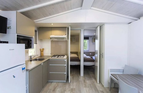 Servies House | Very large mobile home 3 32m2 - 3 bedrooms 6 persons