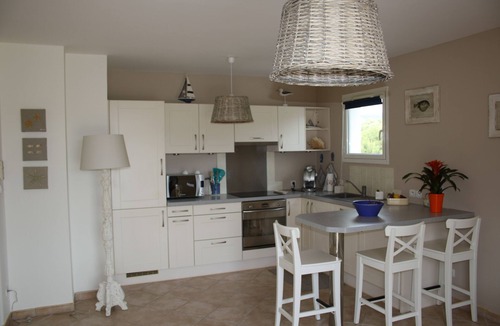 Cavaliere Apartment | Very nice apartment near conditioning creeks, beaches and downtown