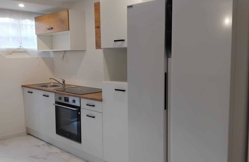Saint-Priest Bed & Breakfast | Very pretty 5-bedroom outbuilding near the center of Saint-Priest