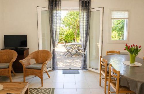 Viella House | Viella 65 Maison 8 couchages au calme avec jardin dans village typique proche de Luz Saint Sauveur