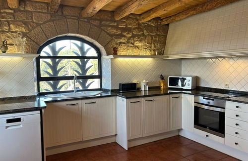 Aguilar de Segarra House | Vila-seca Vall d'Amunt, 13th century holiday home totally restored, with Wi-Fi