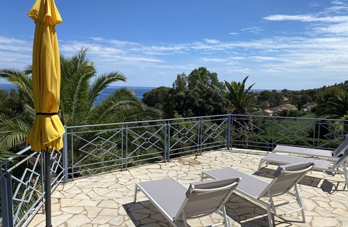 Les Issambres Villa | VILLA 4*Lou Mistralou, MERà300m,PiscT°,clim,WF,6Ch,2à16 P