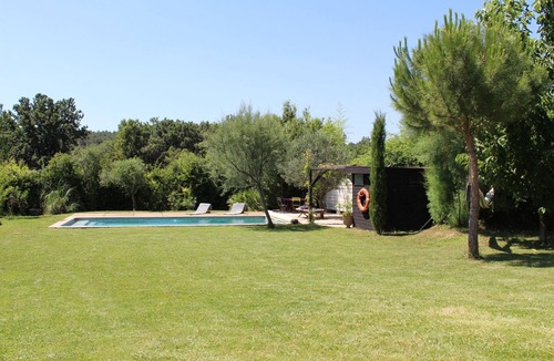 Chateauneuf-le-Rouge Villa | Villa Avec Piscine Proche Aix-en-provence