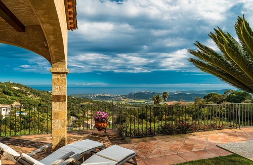 Castell-Platja d'Aro Villa | Villa Azucena with sea and mountain views, swimming pool, nice garden and Wi-Fi