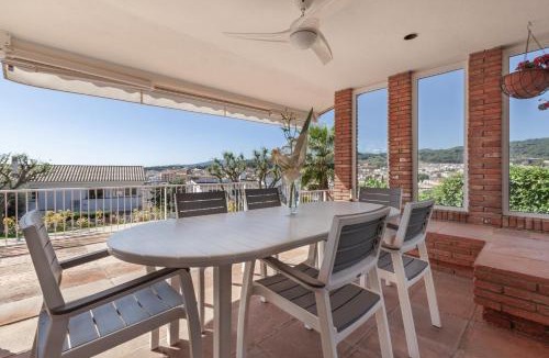 Canet de Mar Villa | Villa Berganti