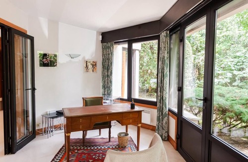 Audenge House | Villa Between the Pines and the Beach – Sleeps 8 – Pereire
