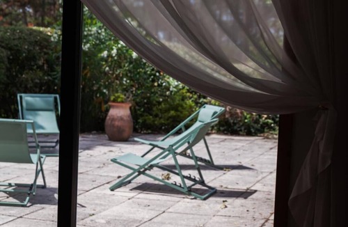 Audenge House | Villa Between the Pines and the Beach – Sleeps 8 – Pereire