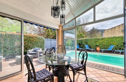 Le Tholonet Villa | Villa Cabrie in Tholonet